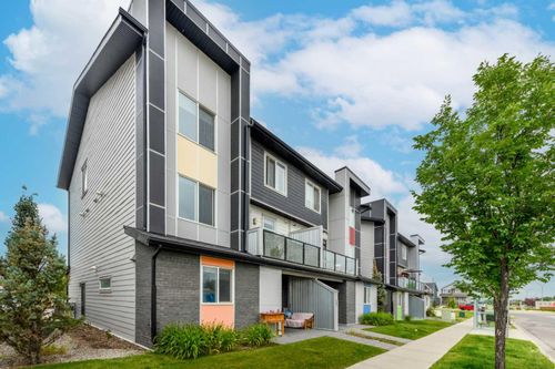 261 Redstone St Ne, Calgary, AB, T3N1M5 | Card Image
