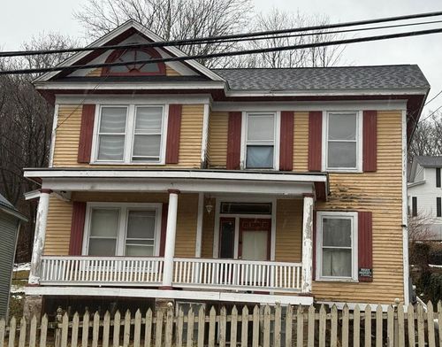 817 Highland Ave, Bluefield, WV, 24701 | Card Image