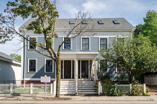 196 Prospect St, Cambridge, MA, 02139-1218 | Card Image