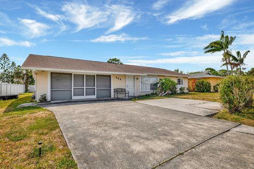 566 Se Floresta Dr, Port St Lucie, FL, 34983-2241 | Card Image