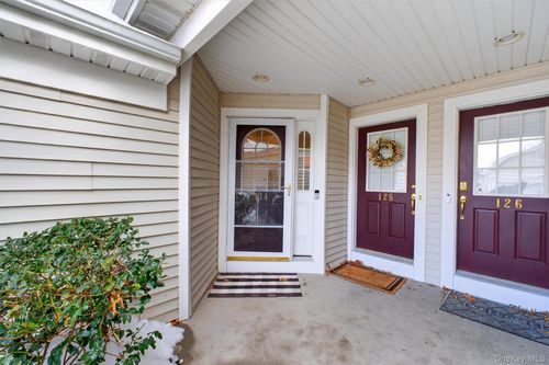 114 Viewpoint Ter, Peekskill, NY, 10566-6201 | Card Image