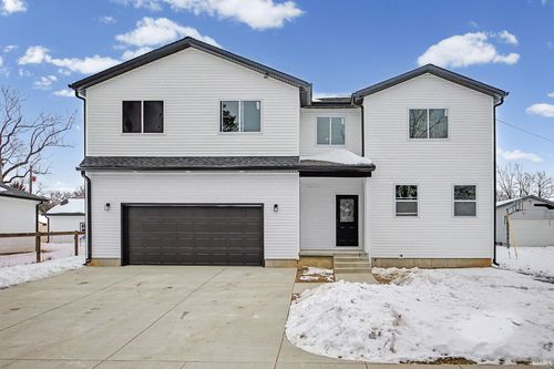 318 W First Street, Mulberry, IN, 46058 | Card Image