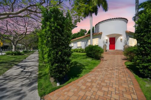 2300-2300 S Miami Ave, Miami, FL, 33129-1523 | Card Image