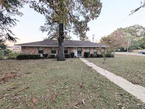 97 Sterling Dr, Montgomery, AL, 36109-3934 | Card Image