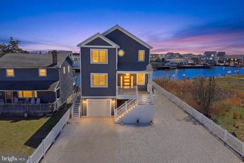 40 Flax Isle Dr, Little Egg Harbor Twp, NJ, 08087-2308 | Card Image