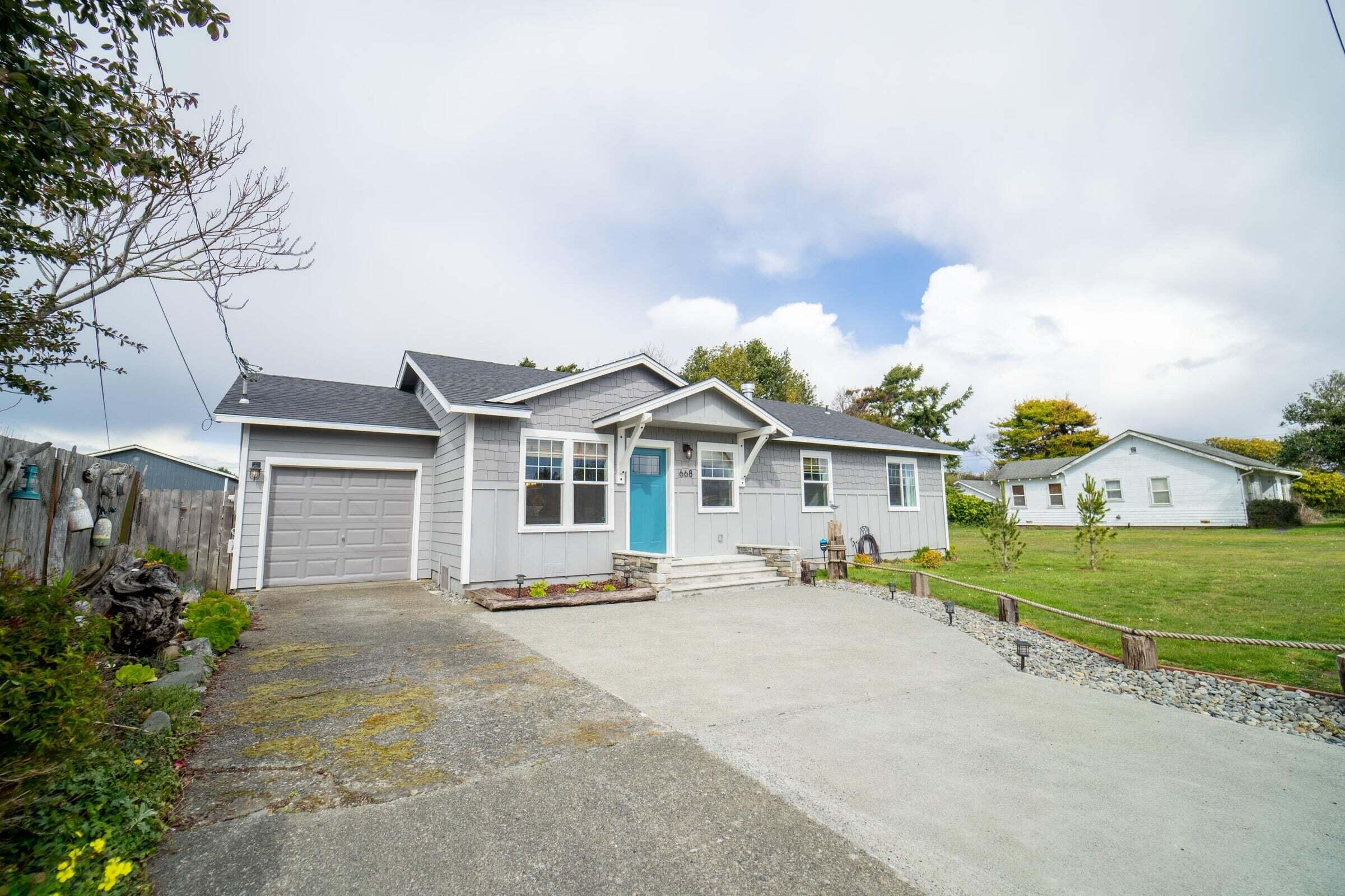 Residential in Crescent City 2