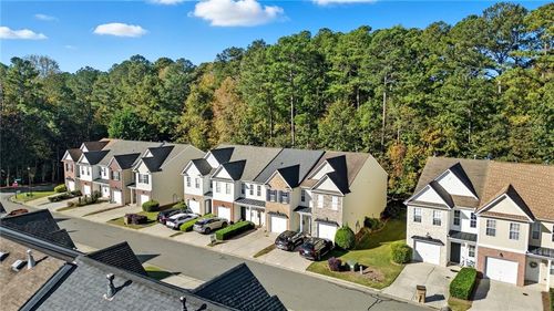 2913 Greyhawk Ln, Cumming, GA, 30040-1221 | Card Image