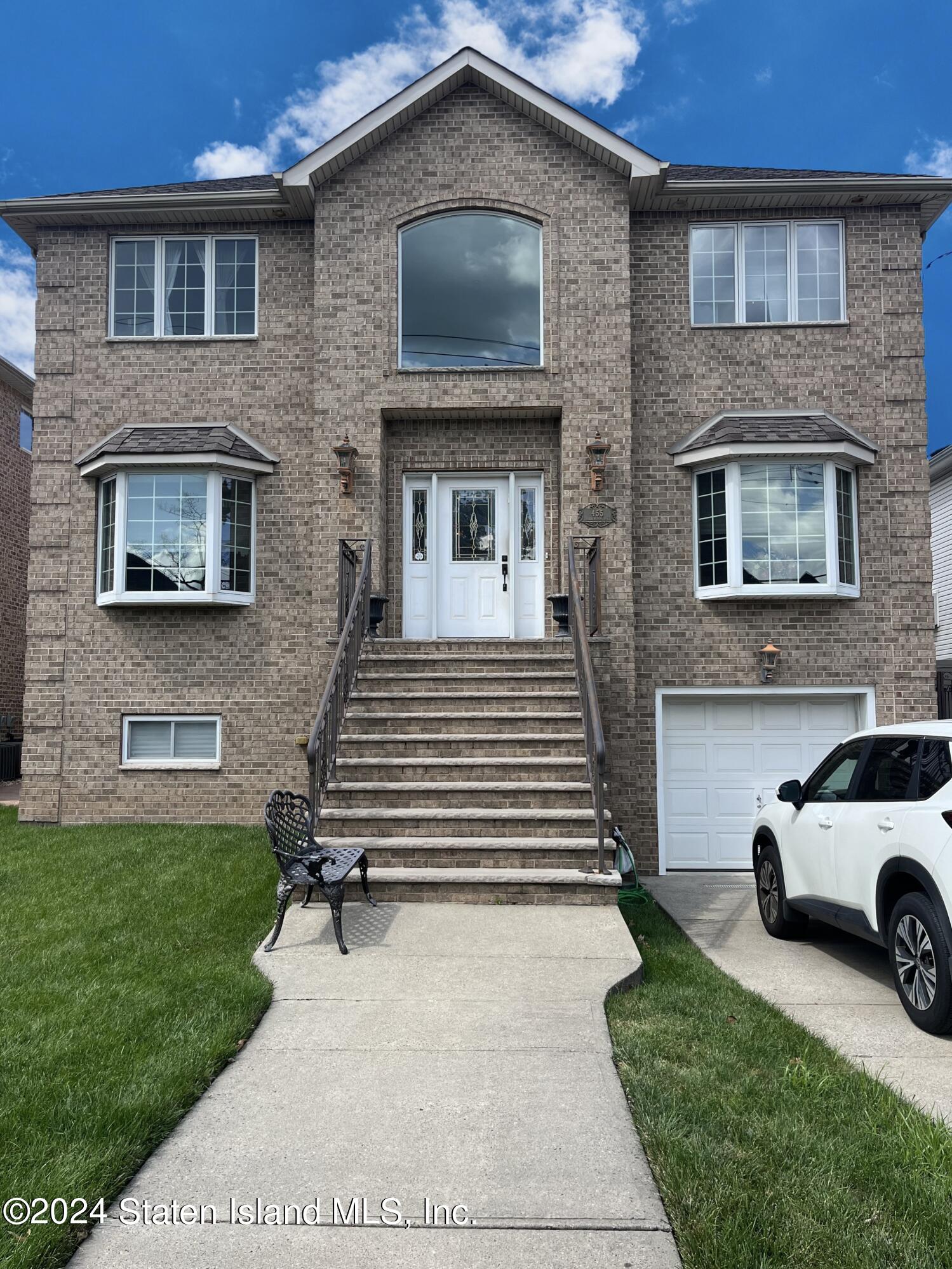Darlington Ave, Staten Island, NY 10309