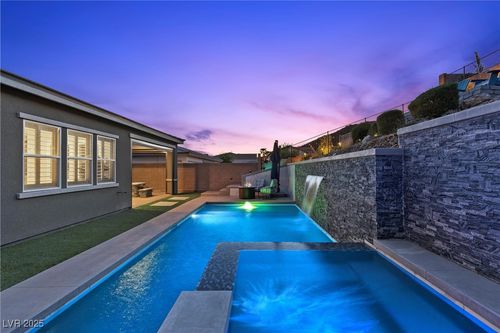 18 Via Tiberina, Henderson, NV, 89011-3174 | Card Image
