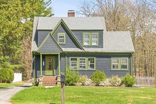 316 Fisher St, Walpole, MA, 02081-3925 | Card Image