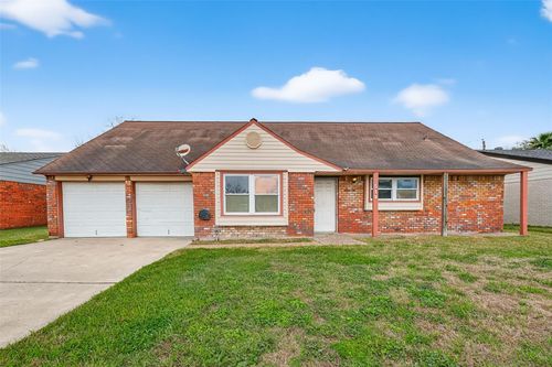 512 Harold Ln, Baytown, TX, 77521-4239 | Card Image