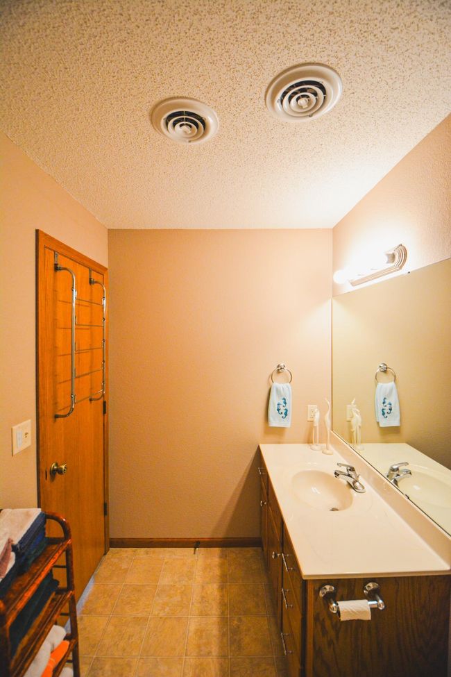 3350 Kosec Dr, House other with 3 bedrooms, 3 bathrooms and null parking in Red Wing MN | Image 57