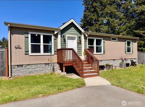 1-20 W Freedom Ln, Shelton, WA, 98584-7216 | Card Image