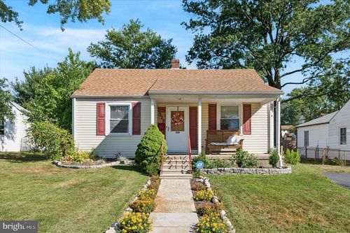 328 Park Ave, NORWOOD, PA, 19074-1021 | Card Image