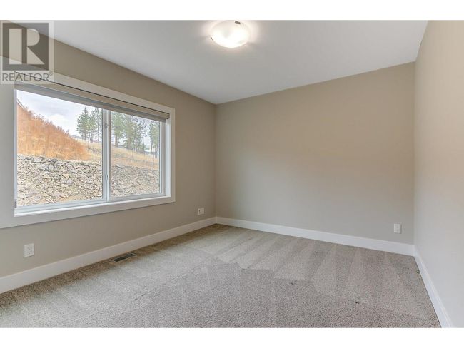 788 Acadia St, House other with 4 bedrooms, 3 bathrooms and 2 parking in Kelowna BC | Image 35