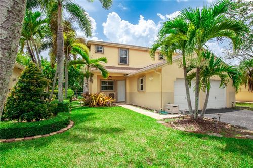 170 Nw 207th Way, Pembroke Pines, FL, 33029-3508 | Card Image