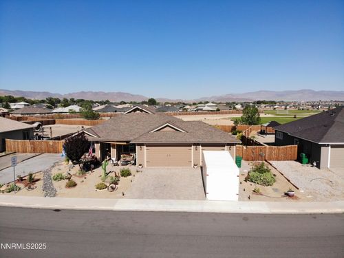 1178 Jasmine Ln, Fernley, NV, 89408-7217 | Card Image