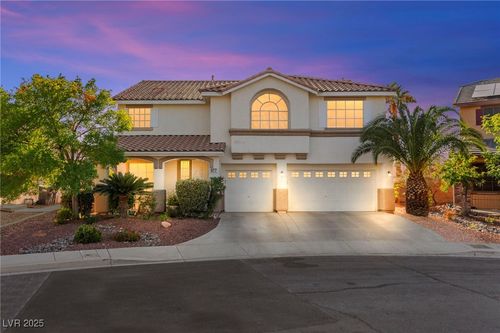 977 Courtney Valley St, Henderson, NV, 89052-3847 | Card Image