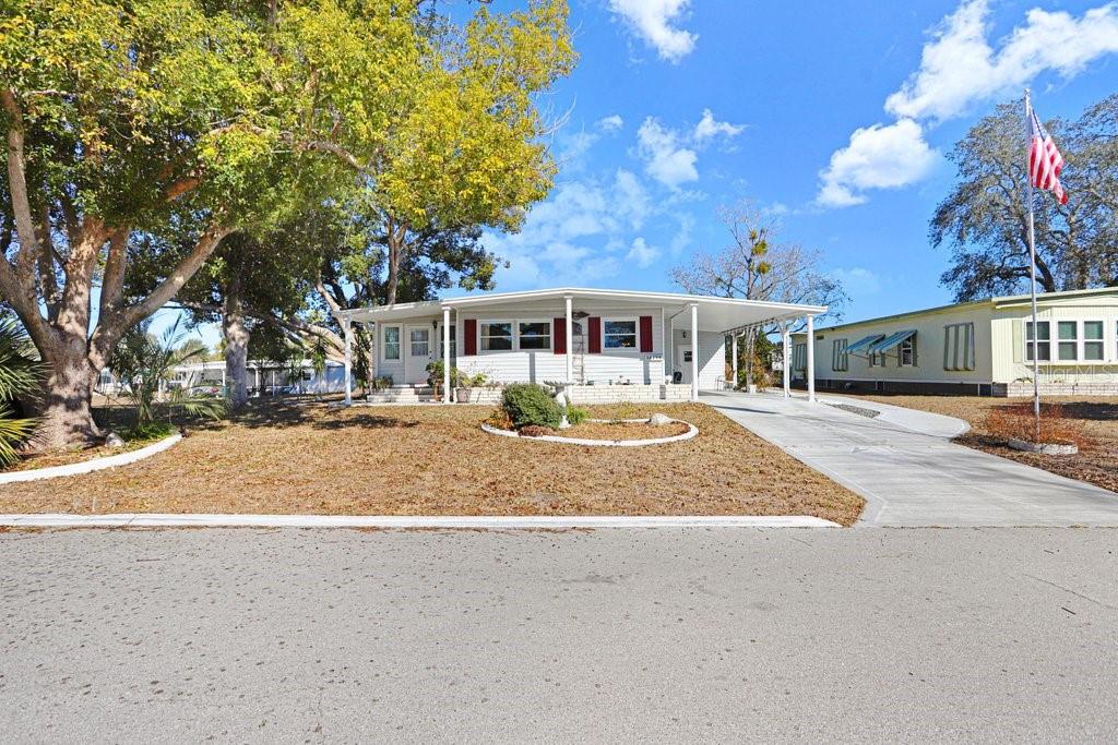 Residential in BROOKSVILLE 3