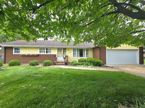 255 Wilson Dr, Clifton, IL, 60927-7245 | Card Image