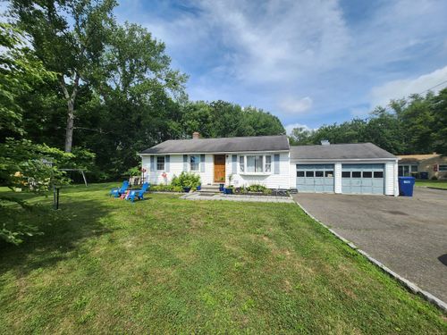 5 Cascio Rd, Ansonia, CT, 06401-2511 | Card Image