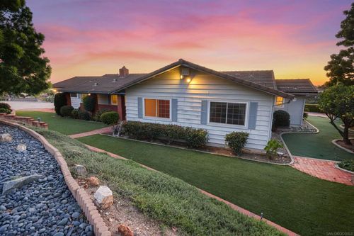 9515 Bonnie Lynn Way, La Mesa, CA, 91941-5606 | Card Image