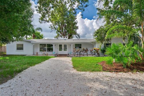 4422 N Lake Dr, Sarasota, FL, 34232-1958 | Card Image