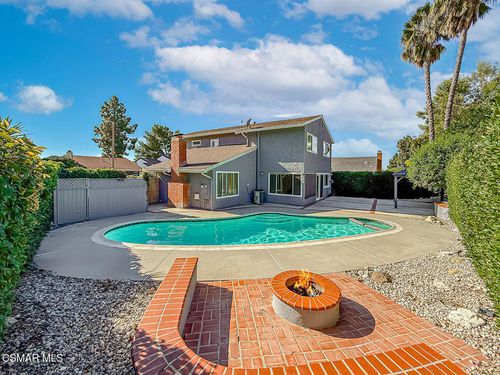 1915 Woodside Dr, Thousand Oaks, CA, 91362-1260 | Card Image