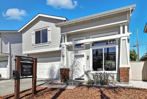 230 Packing Pl, San Jose, CA, 95116-3086 | Card Image