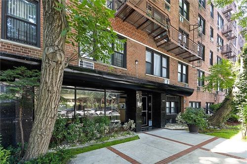 3j-310 Lenox Rd, Brooklyn, NY, 11226-2233 | Card Image