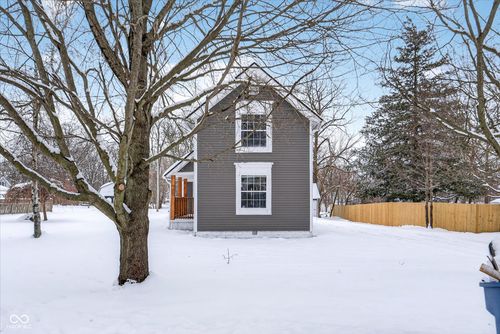 309 S Ohio St, Remington, IN, 47977-8668 | Card Image