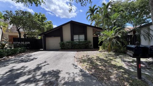 na-13520 Sw 108th St Cir N, Miami, FL, 33186 | Card Image