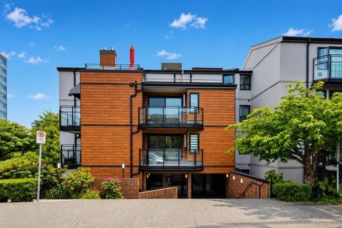 206-1340 Duches Avenue, West Vancouver, BC, V7T1H6 | Card Image