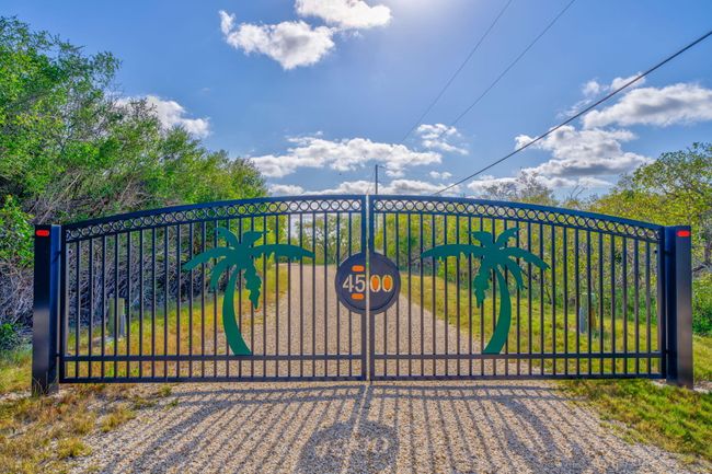 Entrance | Image 72
