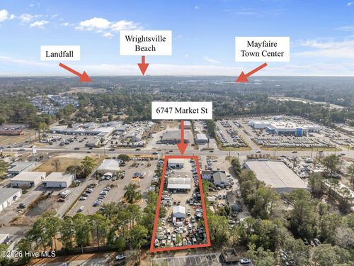 6747 Market St, Wilmington, NC, 28405-3703 | Card Image