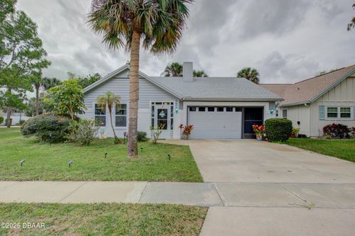 731 Pine Shores Cir, New Smyrna Beach, FL, 32168-6173 | Card Image