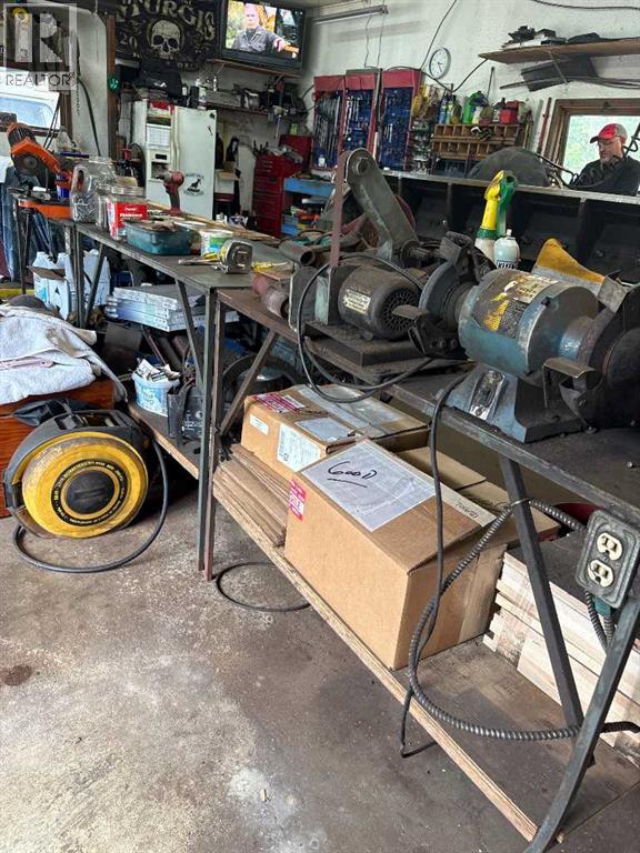 Business Opportunity in Rural Ponoka County 4