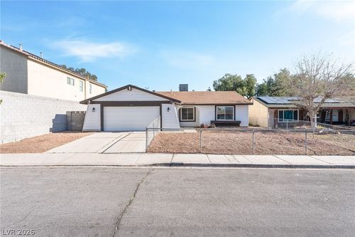 4490 Wendy Ln, Las Vegas, NV, 89115-0154 | Card Image