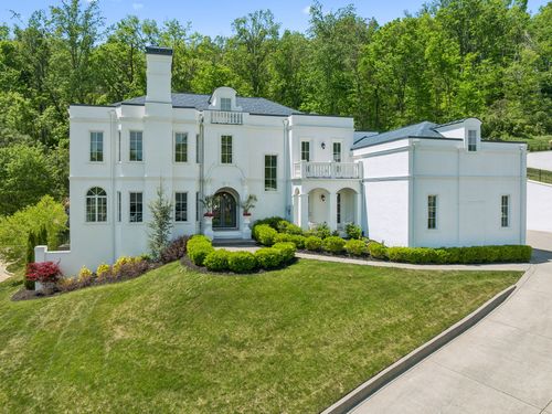 1077 Stockett Dr, Nashville, TN, 37221-4432 | Card Image