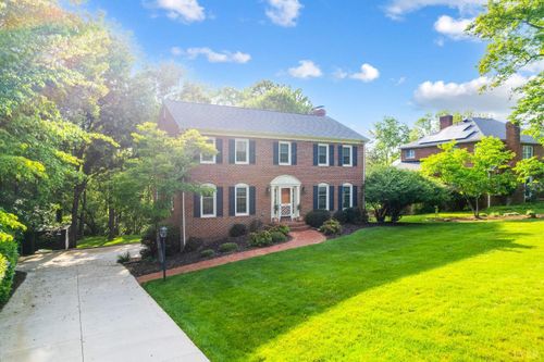 3540 Ridgecroft Dr, Lynchburg, VA, 24503-3240 | Card Image