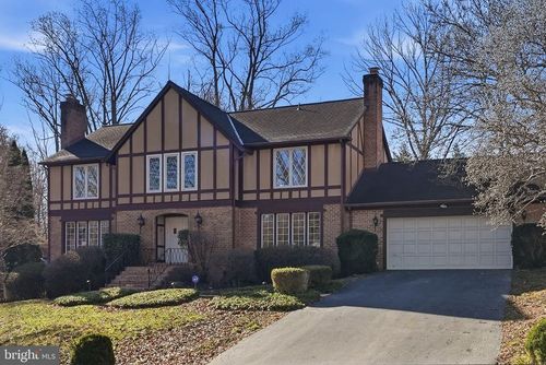 6 Mercy Ct, Rockville, MD, 20854-4540 | Card Image