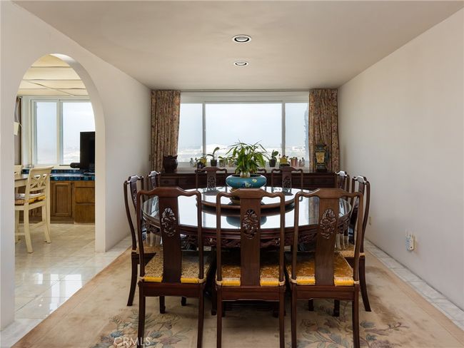 UNIT-100 - 770 W Imperial Ave, Condo with 4 bedrooms, 3 bathrooms and 4 parking in El Segundo CA | Image 6