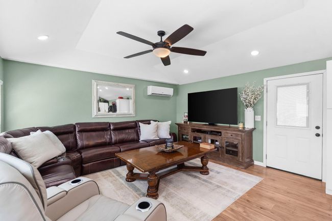 7-web-or-mls-_DSC3943 | Image 9