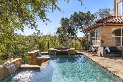 23617 Indian Divide Cv, Spicewood, TX, 78669-1595 | Card Image