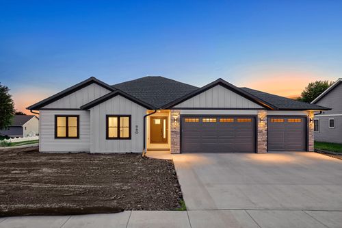 960 Crockett Dr, Holmen, WI, 54636 | Card Image