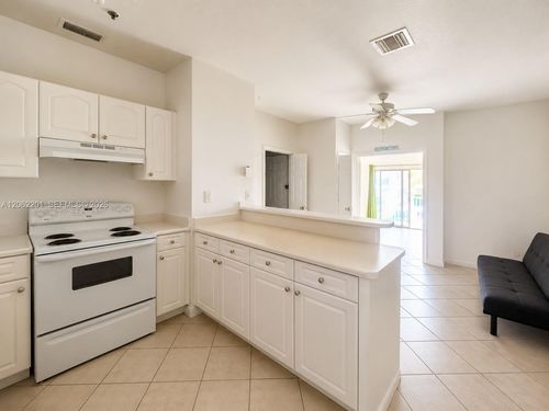 203-2734 Bird Ave, Miami, FL, 33133-4669 | Card Image