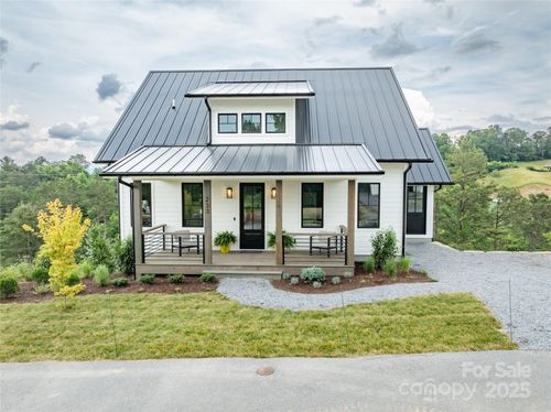 23-233 Westridge Farm Rd, Asheville, NC, 28804-0137 | Card Image