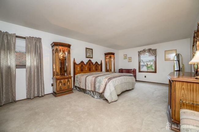 98 S Cliff Rd, House other with 4 bedrooms, 4 bathrooms and null parking in Colonia NJ | Image 21