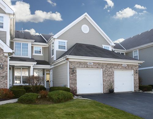 1062 Sheridan Cir, Naperville, IL, 60563-4216 | Card Image