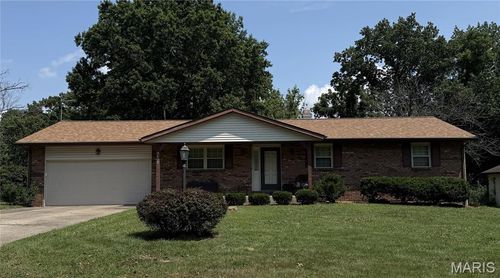 5107 Williams Pl, Godfrey, IL, 62035-1175 | Card Image